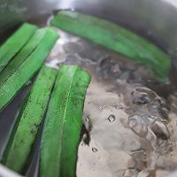 管饱不胖！少女心水果爆炸三明治，营养全面，减肥健身野餐少不了的做法图解5