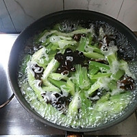 凉拌莴笋木耳青瓜的做法图解6