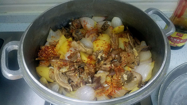 青海炕锅羊肉的做法