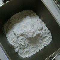 好吃的酸奶小餐包（松下面包机版）的做法图解1
