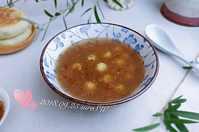 桂花莲子藕粉羹