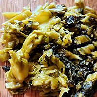 酸菜鱼头的做法图解3