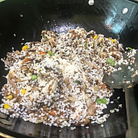 螃蟹糯米饭的做法图解3