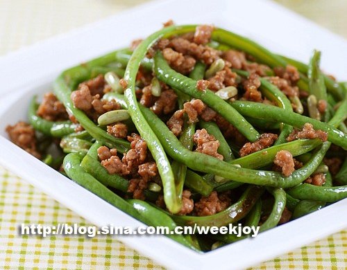 手撕豆角炒肉末