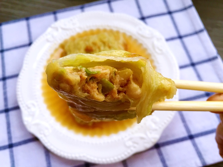 ＃方太一代蒸传＃鲍汁白菜肉卷的做法图解14