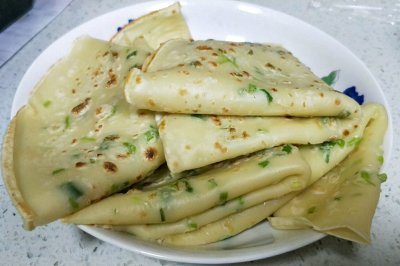 鸡蛋葱花软饼