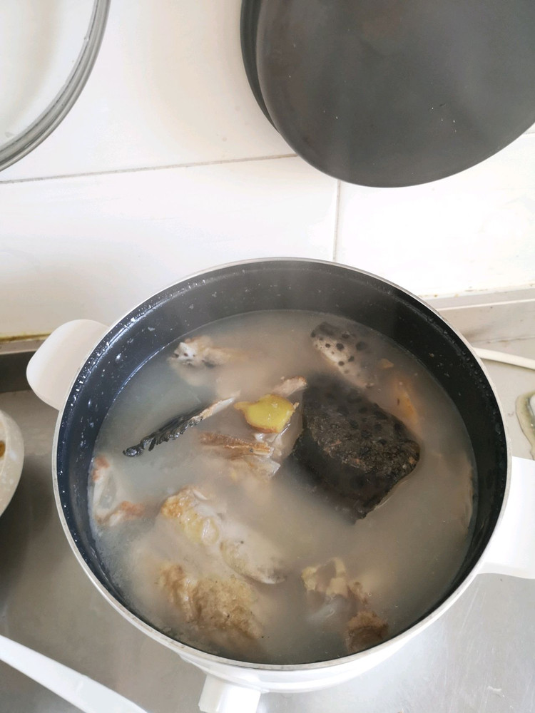 三文鱼头豆腐汤的做法