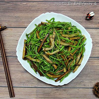 顺小煮-香干芦蒿炒咸肉