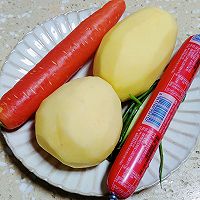 #让宝贝爱上每一顿饭#宝宝爱吃的土豆饼的做法图解1