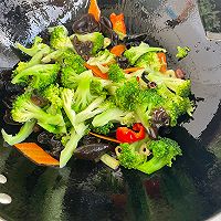 #鸡汁入家宴 感恩正当“食”#鸡汁西兰花的做法图解5