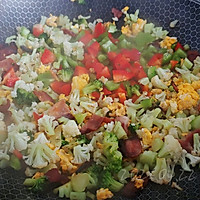 熏肉蛋碎彩菜花的做法图解5