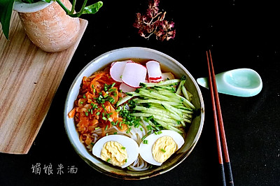 冷面温吃法 外加桂圆红枣汤