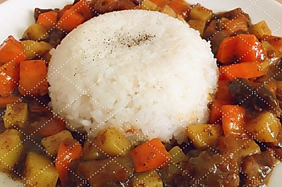 【Linly美食屋】咖喱牛腩饭