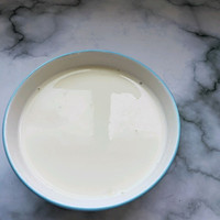 喝鞋胶酸奶不如自己在家做(奶粉版)的做法图解3