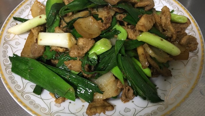 蒜苗炒肉
