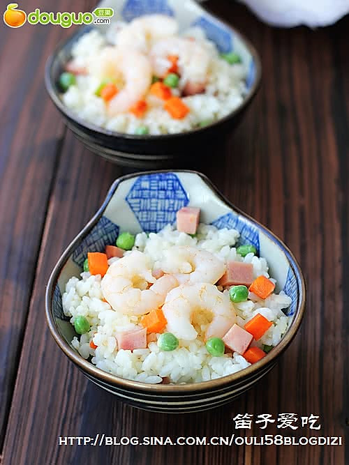 流行混搭：豌豆虾仁炒饭的做法