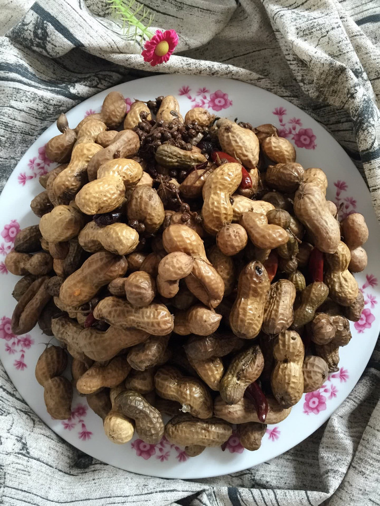 水煮花生的做法