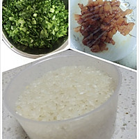 芥菜鸡胸肉炒饭的做法图解1