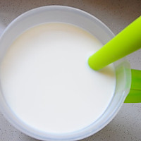 自制美味瓶装酸奶的做法图解4