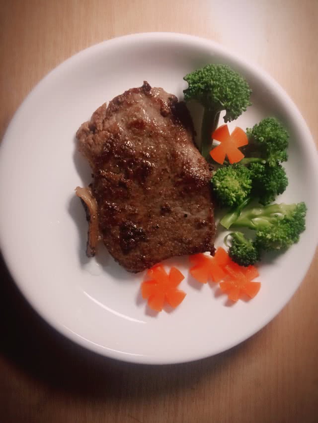 西冷牛排的做法图解3
