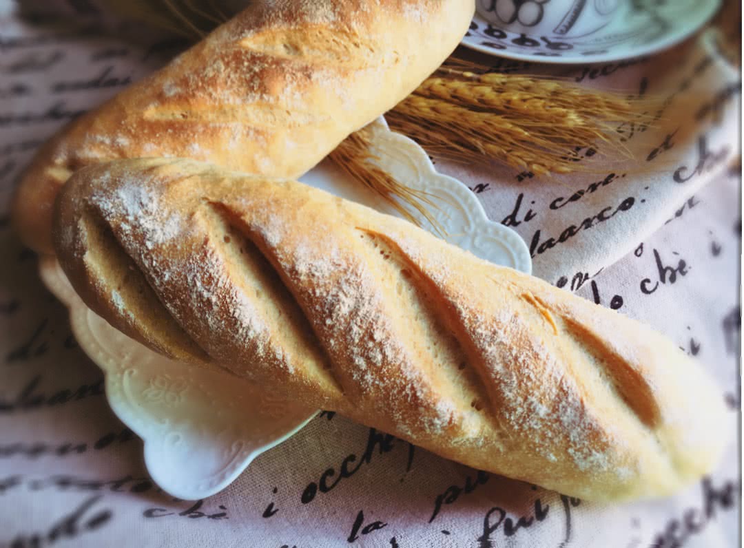 法棍面包怎么做_法棍面包的做法_星曜堂国际厨艺学院_豆果美食