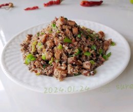 葱椒辣肉蛋炒饭的做法