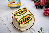 快手早餐—口袋三明治 #安佳黑科技易涂抹软黄油#的做法