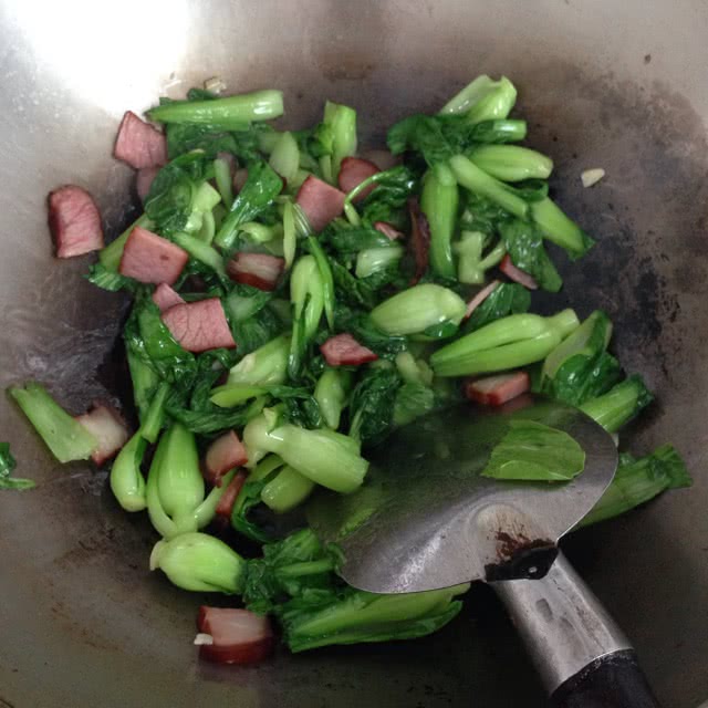 腊肉炒青菜的做法图解6