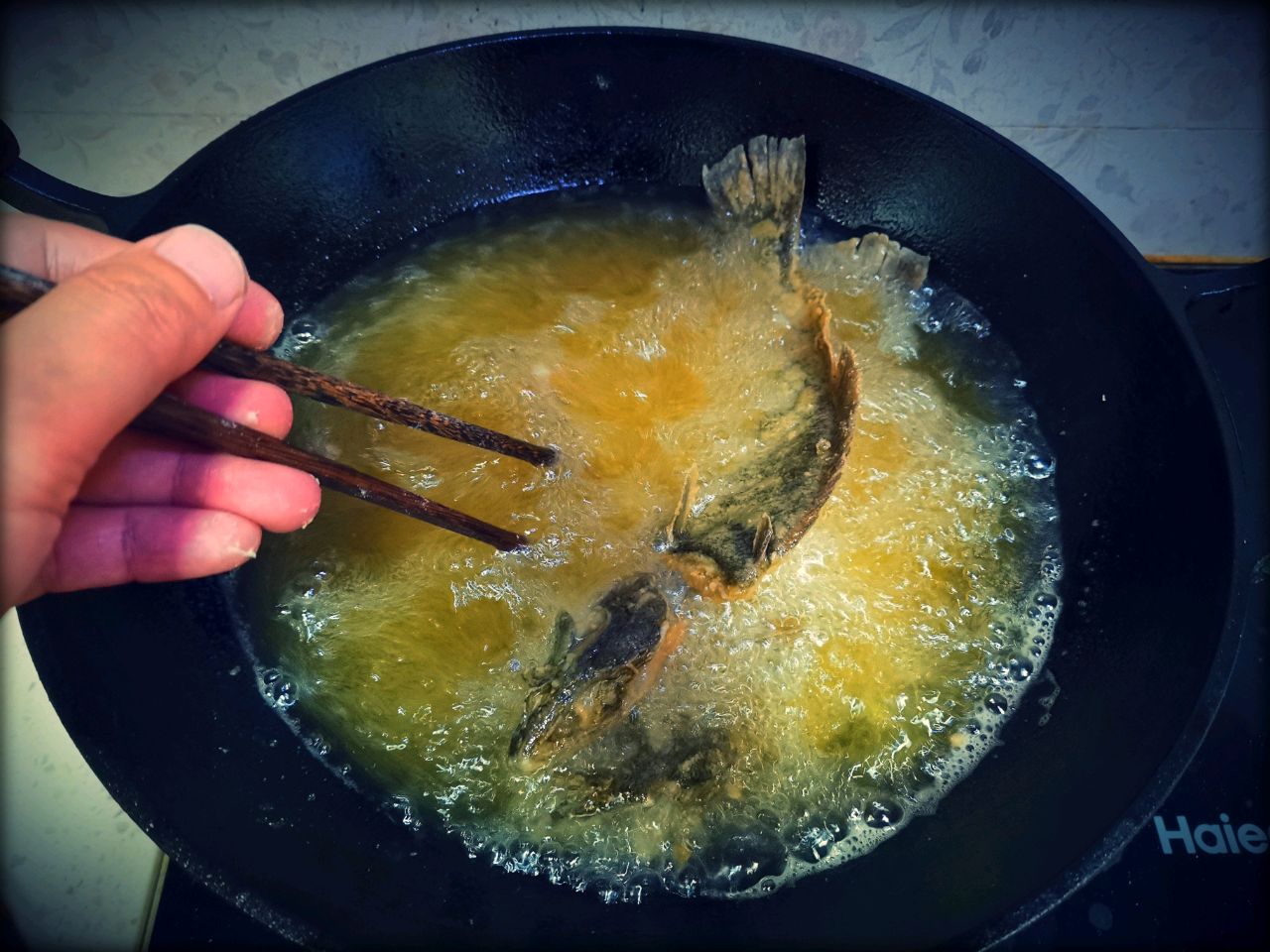 油炸偏口鱼怎么做_油炸偏口鱼的做法_豆果美食
