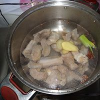 糖醋排骨的做法图解2