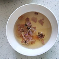 玫瑰柠檬炼乳茶的做法图解2
