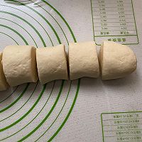 素包子——豆干白菜鸡蛋包子的做法图解4