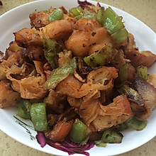 尖椒炒油条（处理剩油条）