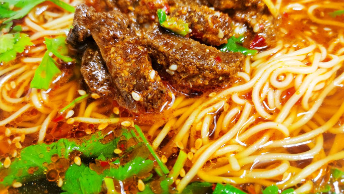 牛肉干香辣面