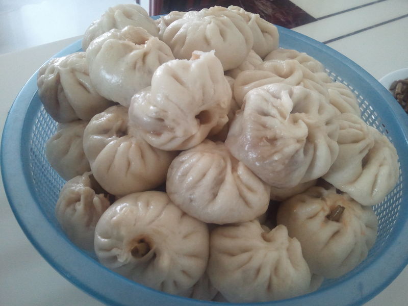 Steamed bun with mushroom and pork meat + steamed bun with pickled pork meat