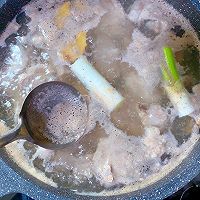 好吃到吮指的冰糖红烧排骨的做法图解4