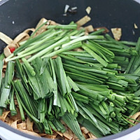 豆皮炒韭菜，春季美味下饭菜的做法图解5