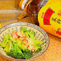 #菜油就选外婆乡，新鲜开榨抢先尝#西兰花炒虾仁的做法图解6