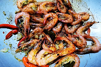 五分钟干锅焖虾