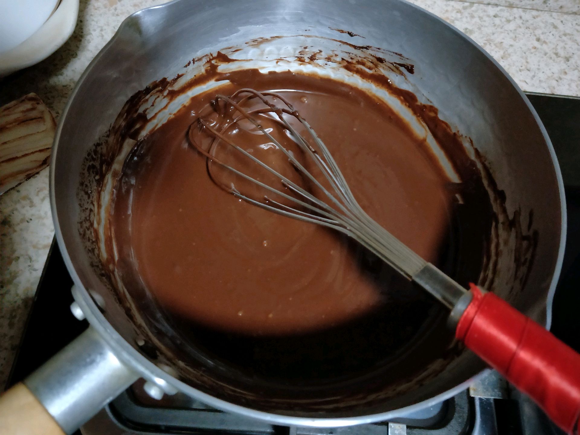 巧克力淋面怎么做_巧克力淋面的做法_楚楚小厨_豆果美食