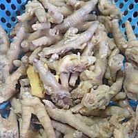 泡椒凤爪的做法图解3
