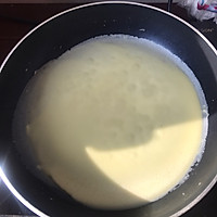 榴莲千层（高筋面粉饺子粉做的，由于忘记买低筋面粉了）的做法图解4
