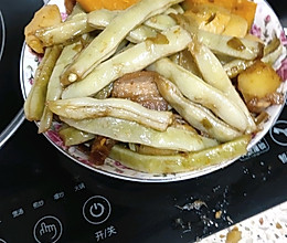 土豆南瓜炖豆角的做法