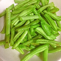 干煸四季豆的做法图解1