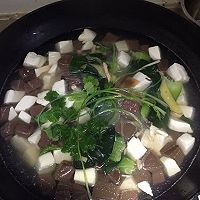 鸭血粉丝豆腐汤的做法图解9