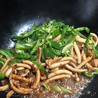 #做饭吧！亲爱的#爆炒青椒鱿鱼丝的做法图解11