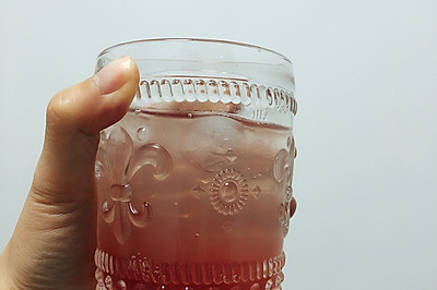 桃桃莓莓气泡酒