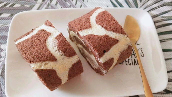 可爱的奶牛/长颈鹿纹蛋糕卷