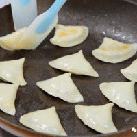 迷你韭菜盒【宝宝辅食】的做法图解14