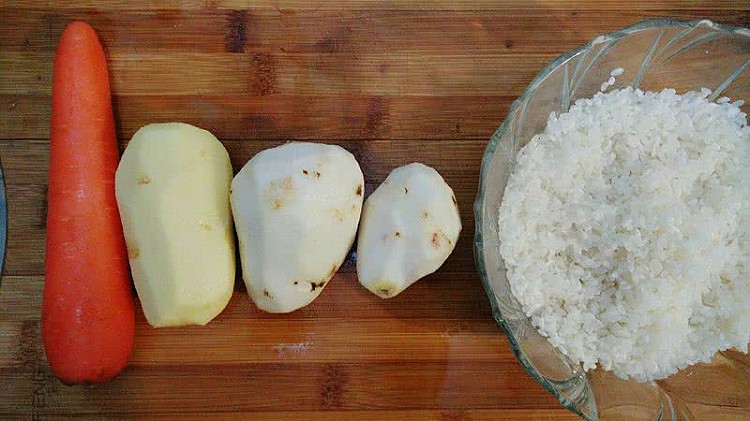 咖喱芋头蒸饭的做法